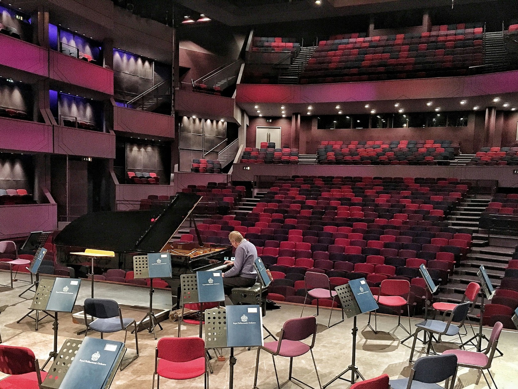 BVcqdPvEtdHAUzidyCaqN7PKGtNLTSCa8SYx87lrsDY