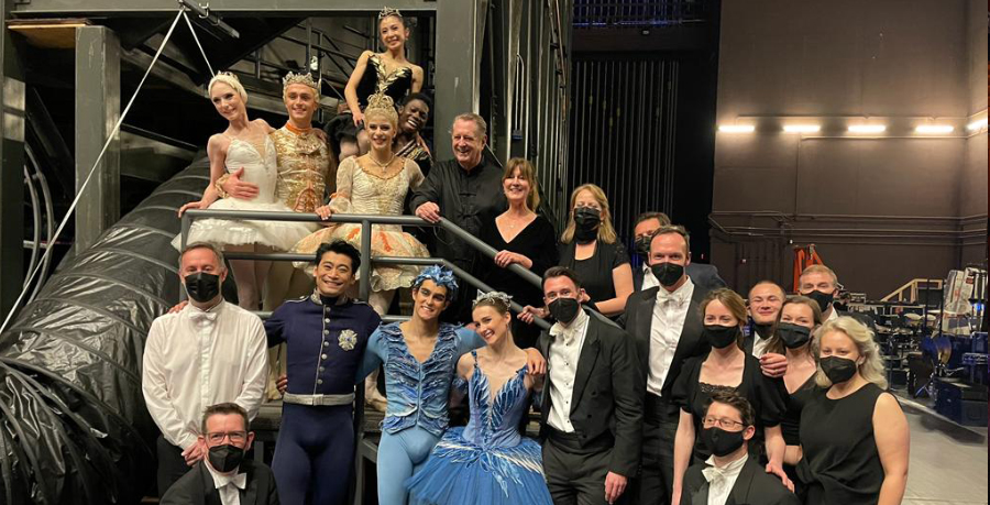 RPO players and Royal Ballet dancers pose backstage